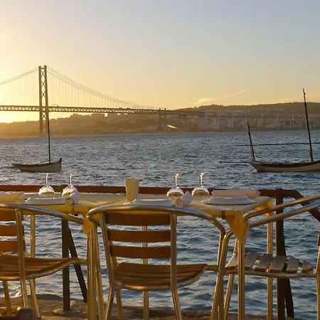 A Saudade The Way To Enjoy Lisbon Apartment *